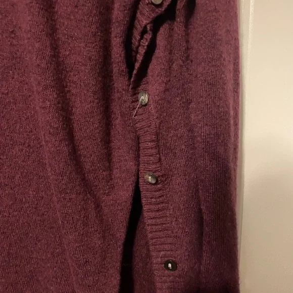 Sweater - Picture 3 of 4